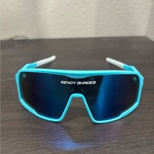 Aura 2.0 Arctic Blue Sunglasses
